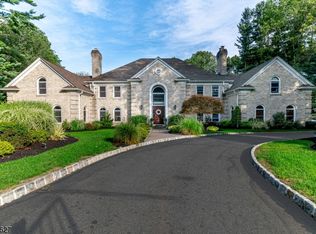 25 Wilshire Dr, Sparta, NJ 07871
