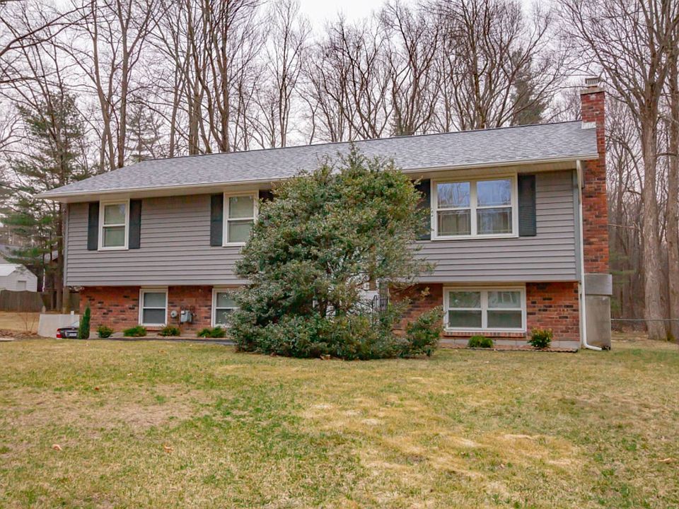 1st image of 45 Acorn Ave