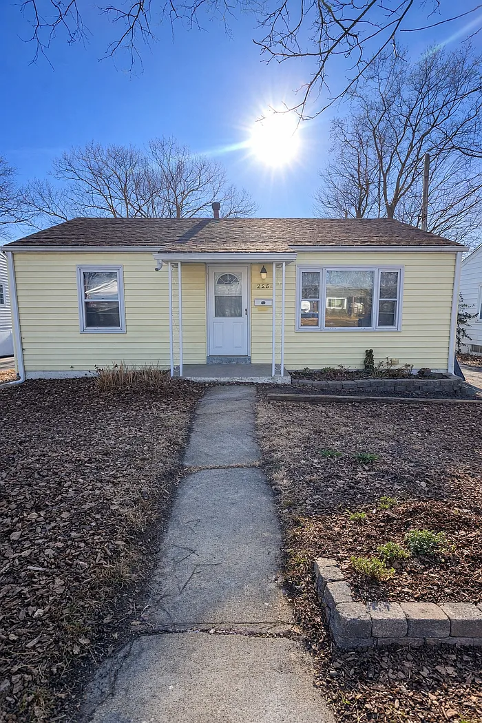 9682 Lilly Jean Dr photo 1