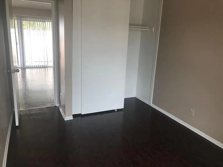 550 Williamson Ave #15 — Photo 19