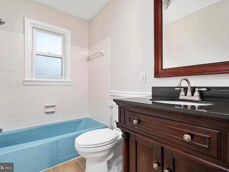 337 Lee St — Photo 12