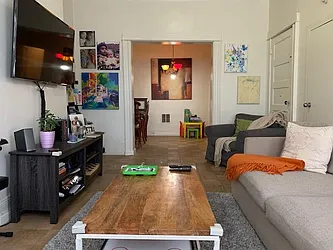 1060 Seneca Avenue  image 1 of 16