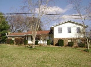 1828 Grenada Blvd, Knoxville, TN 37922