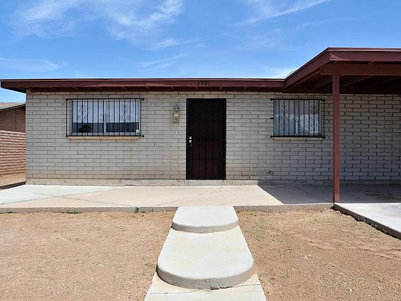4th image of 5791 S Catalina Ave