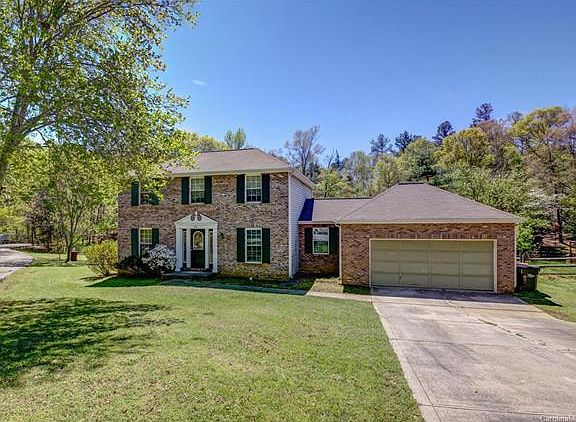 3rd image of 418 Mallard Dr
