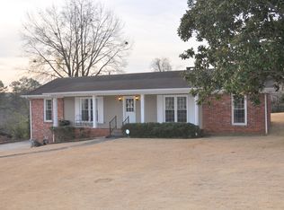 1744 Carovel Cir, Vestavia, AL 35216
