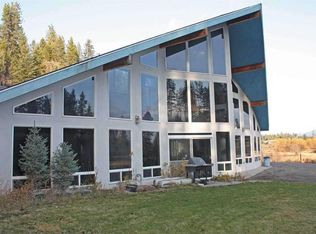581 Shannon Ln, Priest River, ID 83856