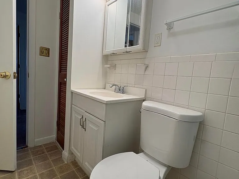 351 Hildreth St #11 — Photo 18