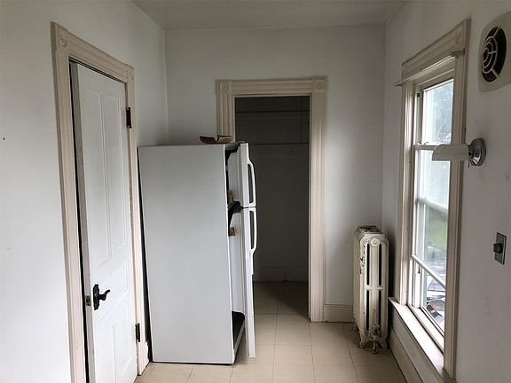 5th image of 83 N Main St APT 2