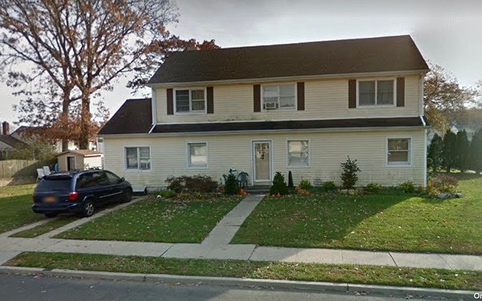 1st image of 47 Park Ln