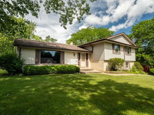4514 Ridgecrest DRIVE, Mount Pleasant, WI 53403