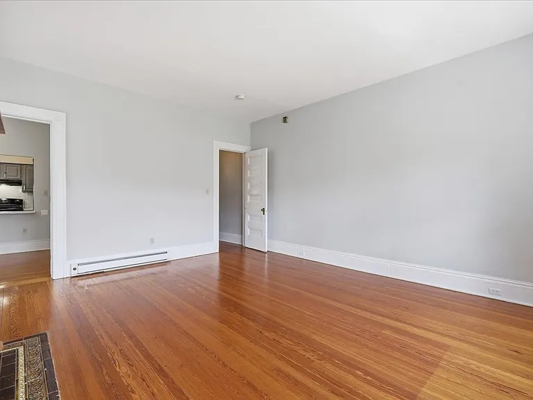825 Delaware Ave — Photo 6