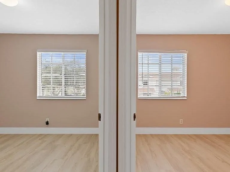 1186 SW 44th Ave — Photo 80