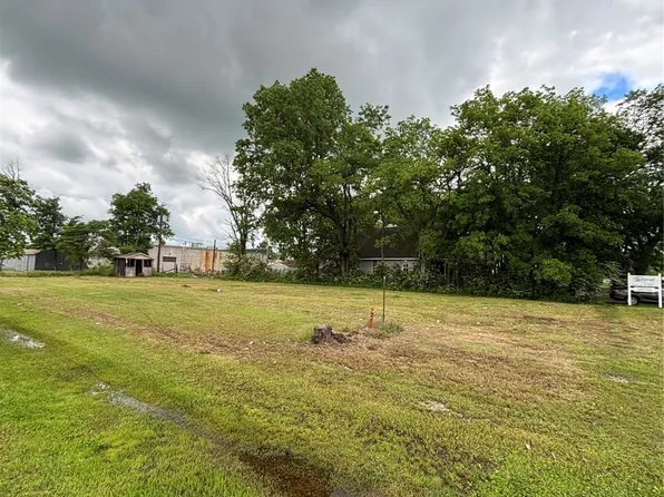 114 N Adair St, Pryor, OK 74361