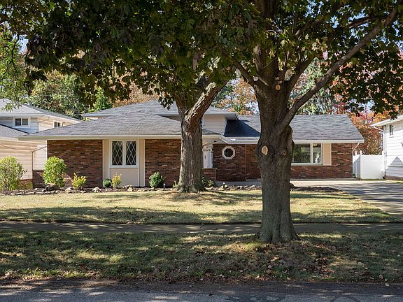 2nd image of 6024 Pomona Dr