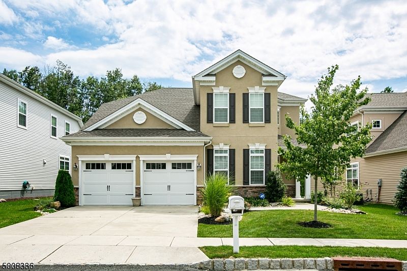 1st image of 45 DAVINCI DR