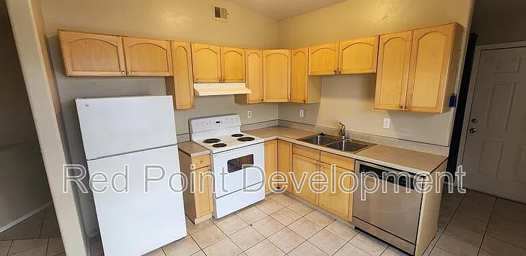 3310 E Bermuda St #1 — Photo 1
