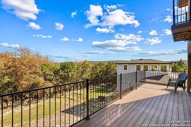 1216 Canyon Lake Dr — Photo 17