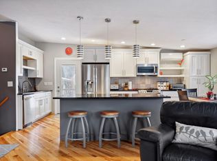 7851 Mississippi Ln, Minneapolis, MN 55444