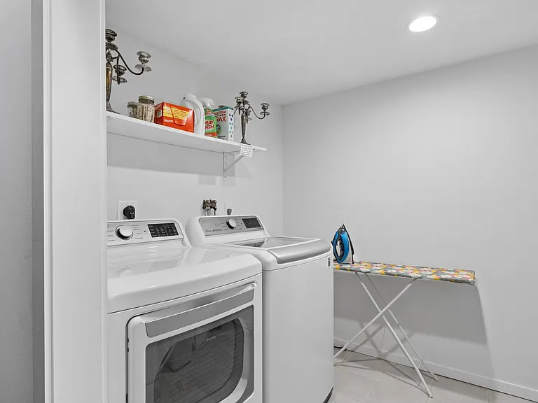 12 Partridge Dr — Photo 33