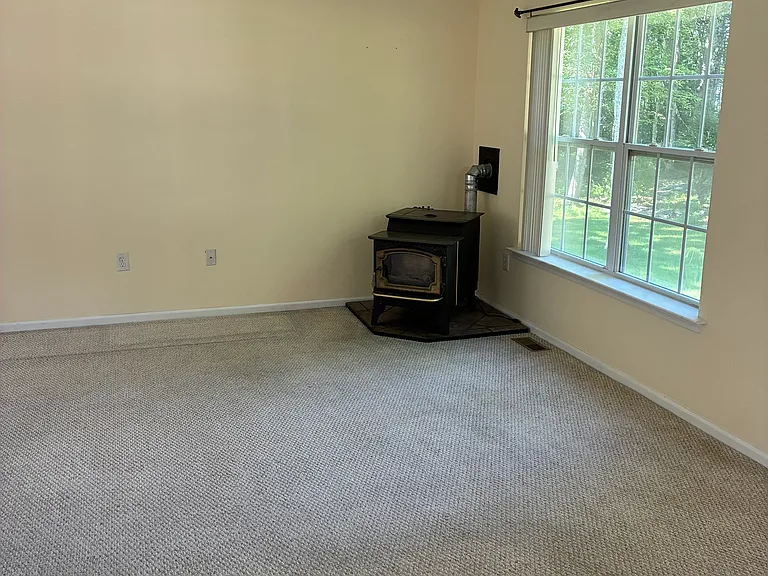 1010 Dorset Dr — Photo 6