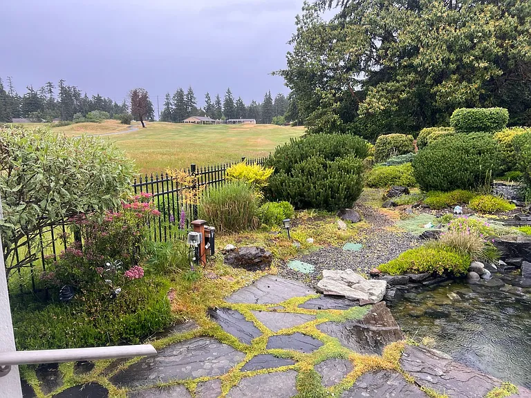 8333 Camano Loop NE — Photo 25