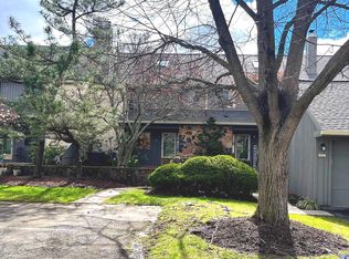 204 Clover Hill Ct, Yardley, PA 19067