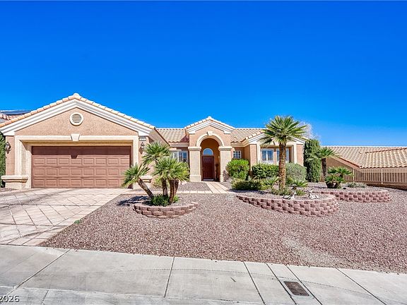 3rd image of 10716 Grand Cypress Ave