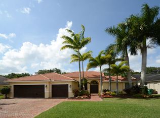9645 E Tree Tops Ct, Davie, FL 33328