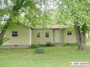 120 N Locust St, Oologah, OK 74053