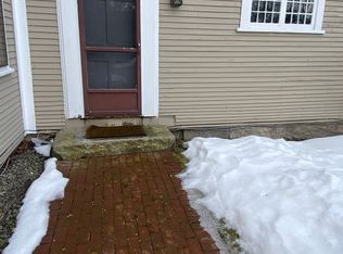 252 Drakeside Rd #1, Hampton, NH 03842