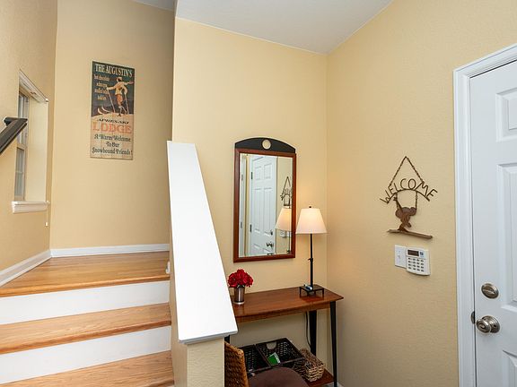 Entrance from the garage