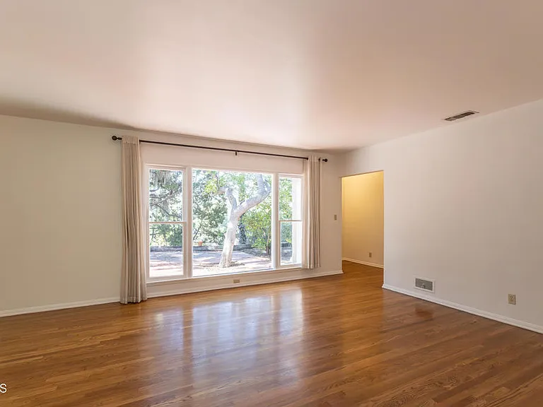 1425 Brixton Rd — Photo 6