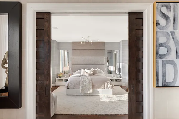 Sold by Compass | media 4