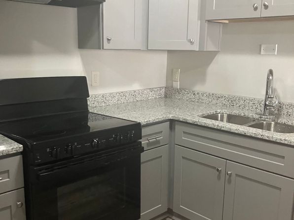 3600 Newport Ave APT 3