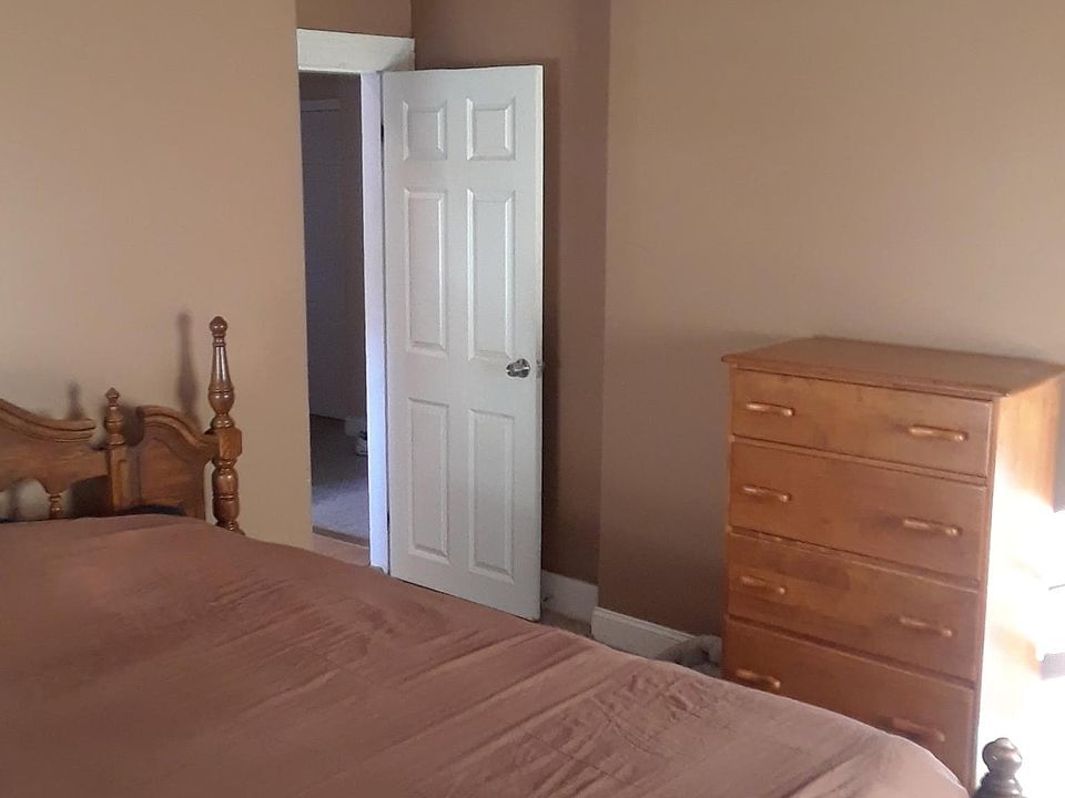 2nd image of 94 Broad St Floor 2