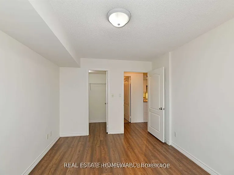 1 Rean Dr #504 — Photo 12
