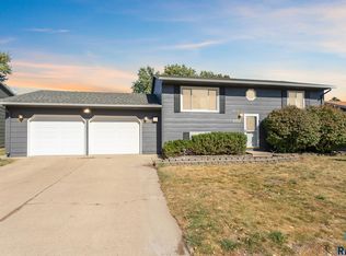6312 W 61st St, Sioux Falls, SD 57106