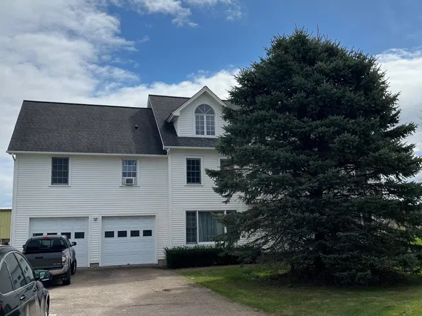 600 Spear St, S Burlington, VT 05403