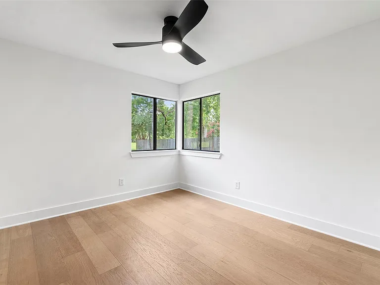 33 Split Rock Ct — Photo 37