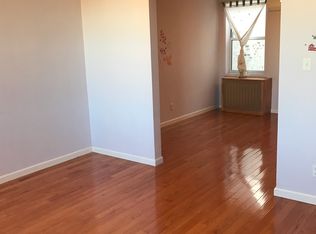 44 Bay 40 St, Brooklyn, NY 11214