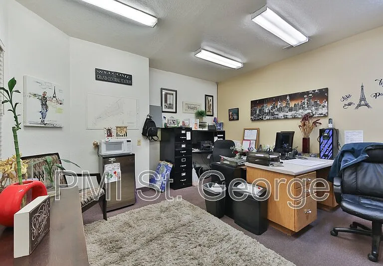 2990 E Riverside Dr #28 — Photo 5