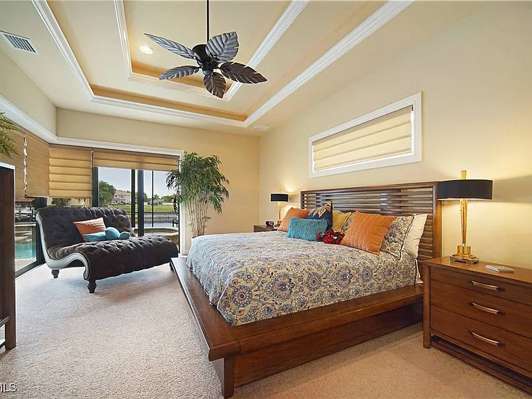 5415 SW 17th Ave — Photo 9