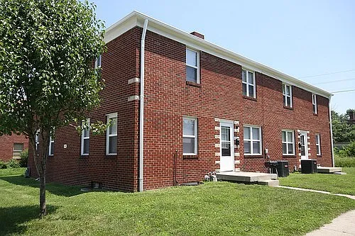Nola Court Apartments — Photo 48