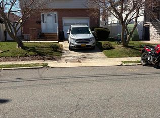 146 Robinson Ave, Staten Island, NY
