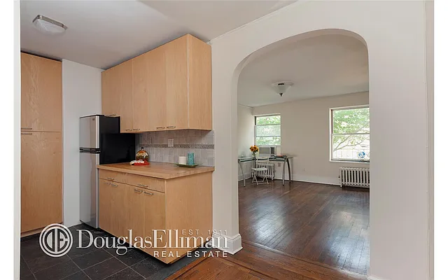 Sold by Douglas Elliman | media 9