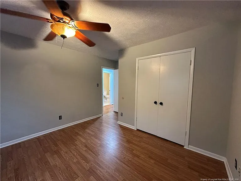 1601 Bluesprings Rd — Photo 27