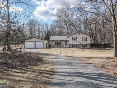 448 Duncan Field Ln, Charles Town, WV, 25414
