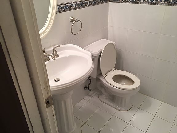 4th image of 9359 Fontainebleau Blvd APT F414
