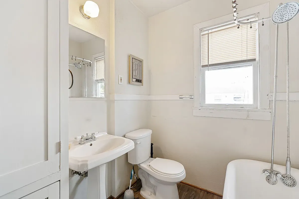 1 bed, 1000 sqft, $1,250 — Photo 4